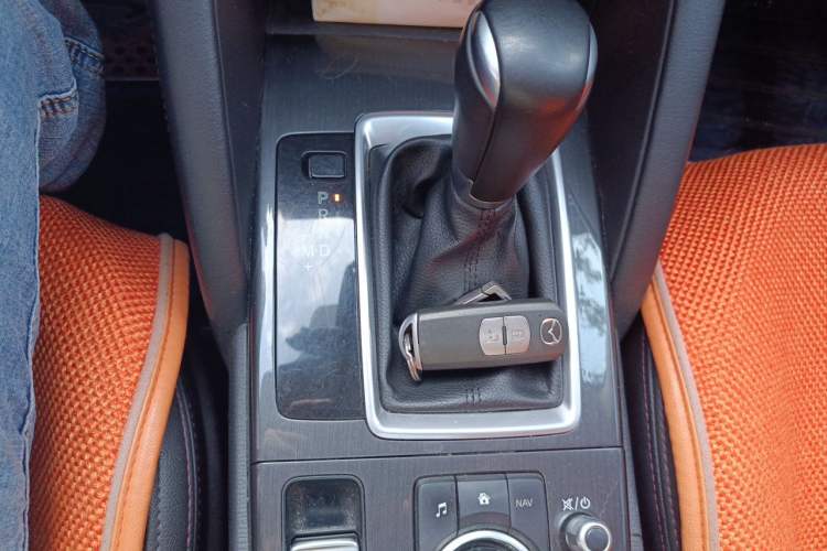 Used Mazda CX-5 2015 2.5L Automatic 4x4 Flagship Model Gear Lever