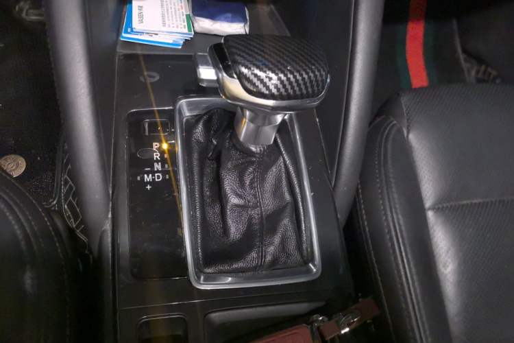 Used Mazda CX-5 2015 2.5L Automatic 4x4 Prestige Edition Gear Lever