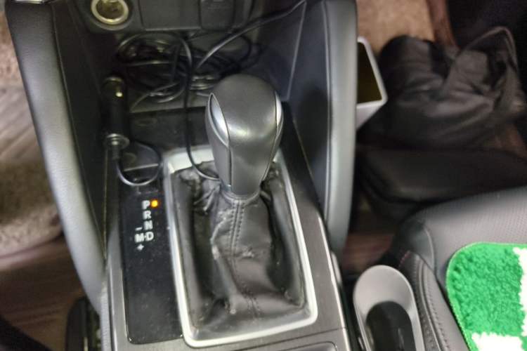 Used Mazda CX-5 2015 2.5L Automatic 4x4 Prestige Edition Gear Lever