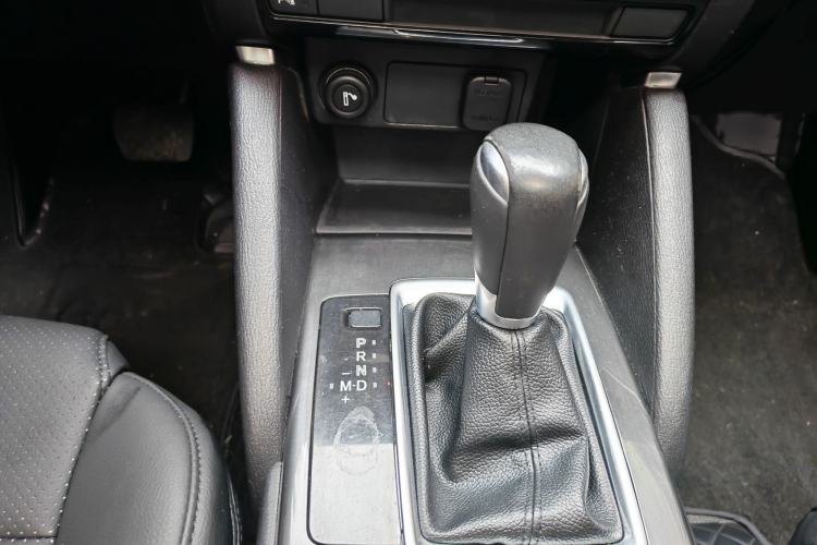Used Mazda CX-5 2015 2.0L Automatic Two-Wheel Drive Urban Version Gear Lever
