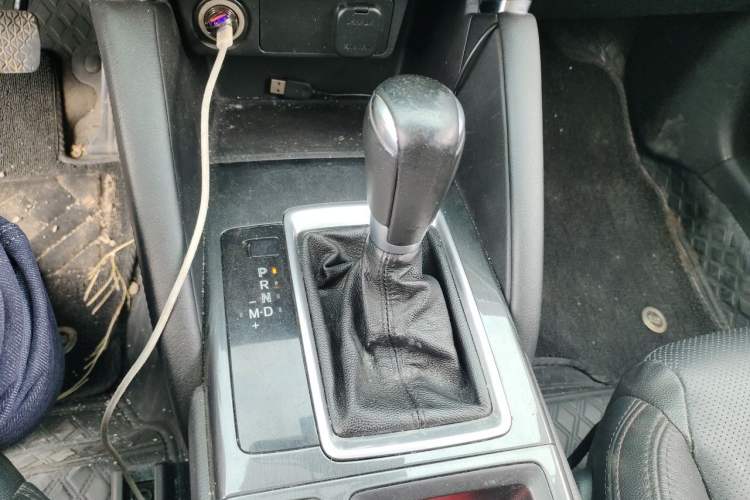 Used Mazda CX-5 2015 2.5L Automatic 4x4 Prestige Edition Gear Lever
