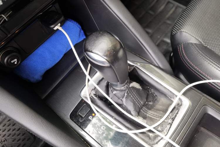 Used Mazda CX-5 2015 2.5L Automatic 4x4 Prestige Edition Gear Lever