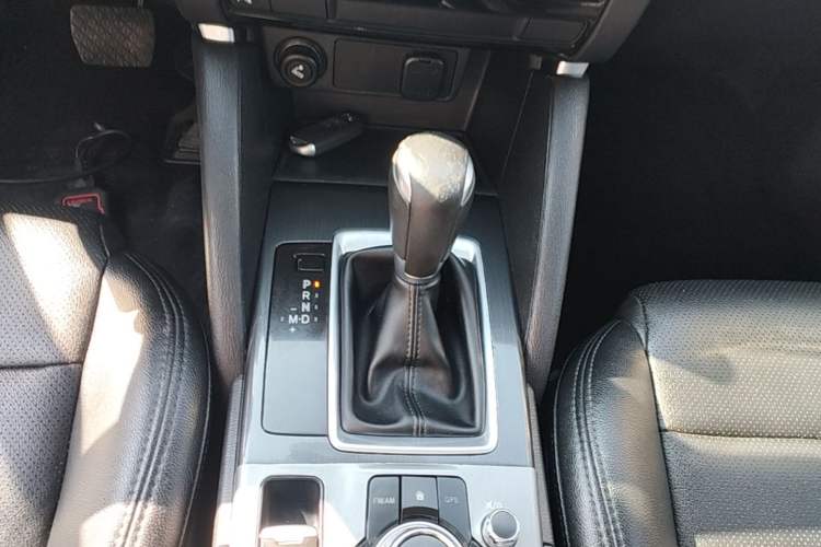 Used Mazda CX-5 2015 2.0L Automatic Two-Wheel Drive Urban Version Gear Lever
