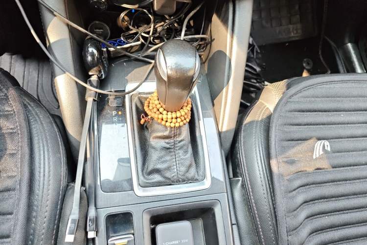 Used Mazda CX-5 2015 2.5L Automatic 4x4 Prestige Edition Gear Lever