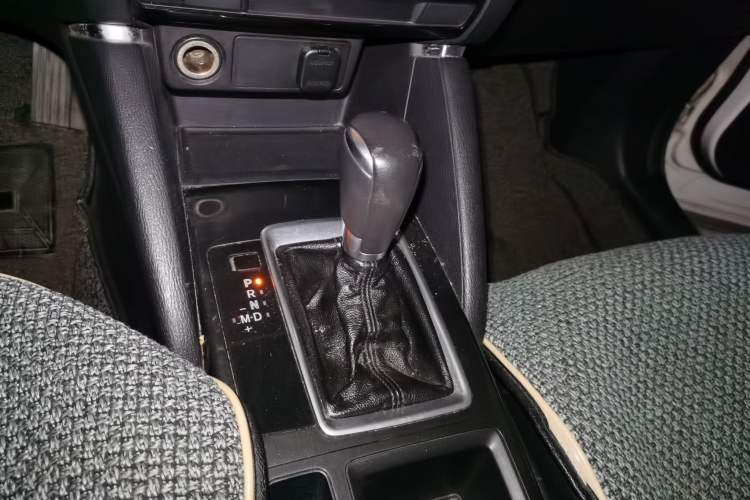 Used Mazda CX-5 2015 2.0L Automatic Two-Wheel Drive Urban Version Gear Lever