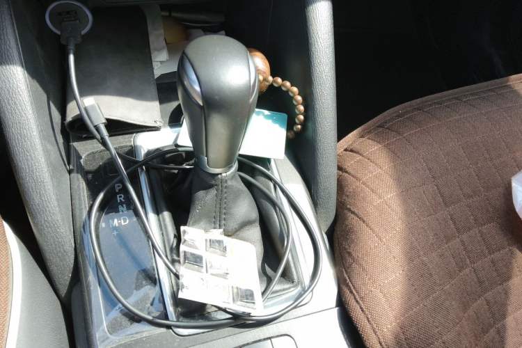 Used Mazda CX-5 2015 2.0L Automatic Two-Wheel Drive Urban Version Gear Lever