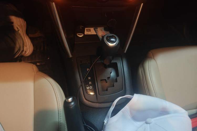 Used Mazda CX-5 2015 2.0L Automatic 2WD Comfort Edition Gear Lever