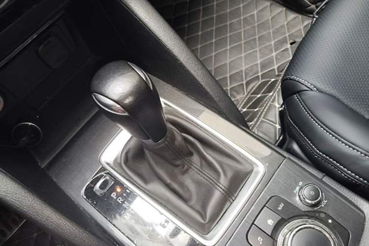 Used Mazda CX-5 2015 2.0L Automatic Two-Wheel Drive Urban Version Gear Lever