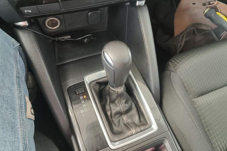 Used Mazda CX-5 2015 2.0L Automatic Two-Wheel Drive Urban Version Gear Lever