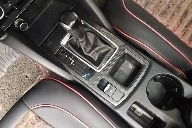 Used Mazda CX-5 2015 2.0L Automatic Two-Wheel Drive Urban Version Gear Lever