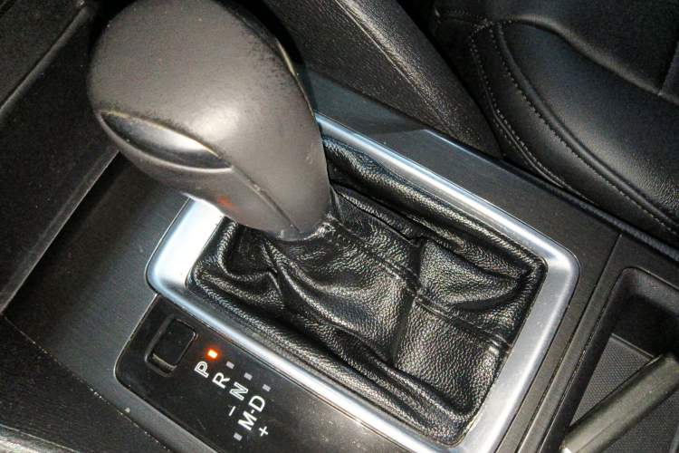 Used Mazda CX-5 2015 2.0L Automatic Two-Wheel Drive Urban Version Gear Lever