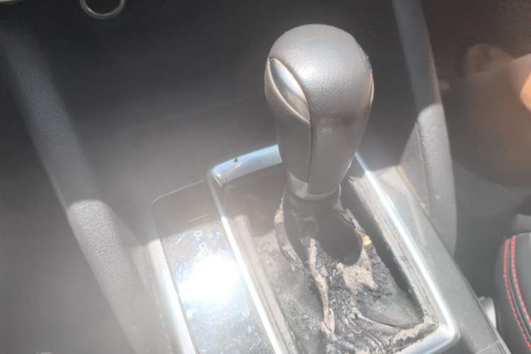 Used Mazda CX-5 2015 2.0L Automatic Two-Wheel Drive Urban Version Gear Lever