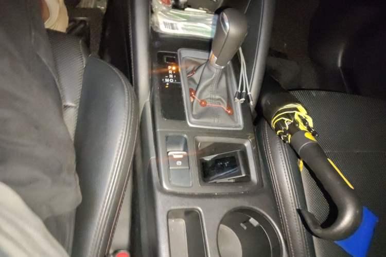 Used Mazda CX-5 2015 2.5L Automatic 4x4 Prestige Edition Gear Lever