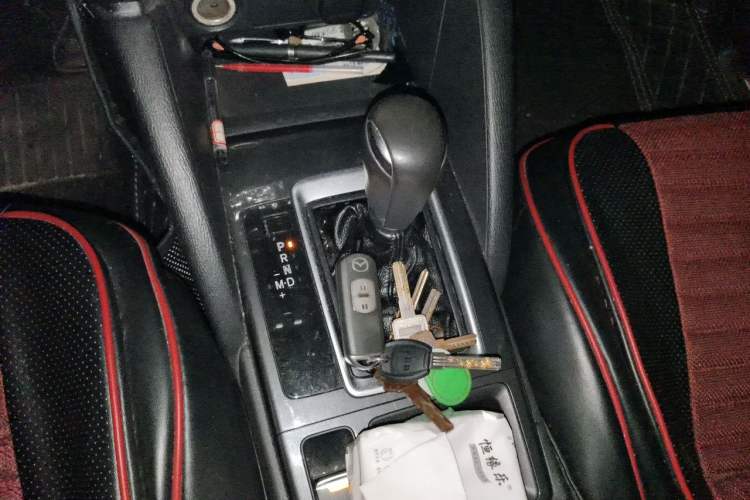 Used Mazda CX-5 2015 2.0L Automatic Two-Wheel Drive Urban Version Gear Lever