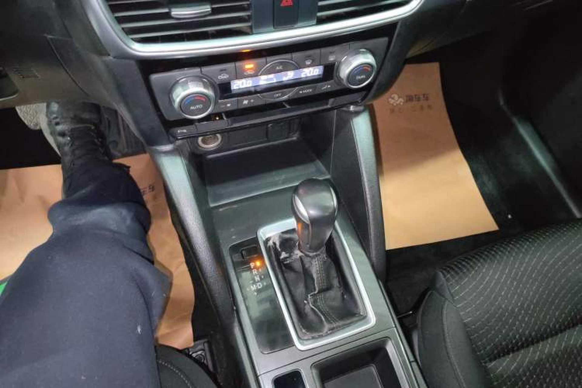 Used Mazda CX-5 2015 2.0L Automatic Two-Wheel Drive Urban Version Gear Lever