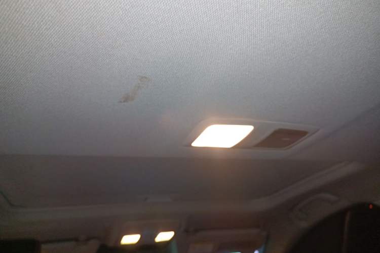 Used Mazda CX-5 2015 2.0L Automatic Two-Wheel Drive Urban Version Headliner