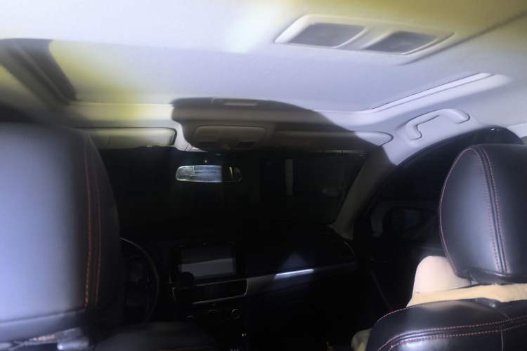 Used Mazda CX-5 2015 2.0L Automatic Two-Wheel Drive Urban Version Headliner