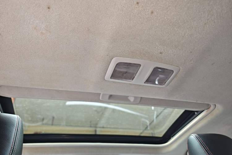 Used Mazda CX-5 2015 2.0L Automatic Two-Wheel Drive Urban Version Headliner