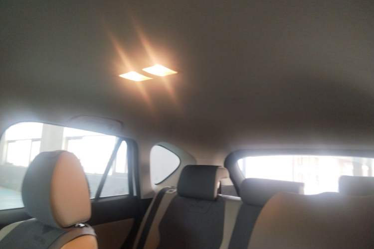 Used Mazda CX-5 2015 2.0L Manual Two-Wheel Drive Comfort Version Headliner