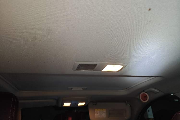 Used Mazda CX-5 2015 2.0L Automatic Two-Wheel Drive Urban Version Headliner