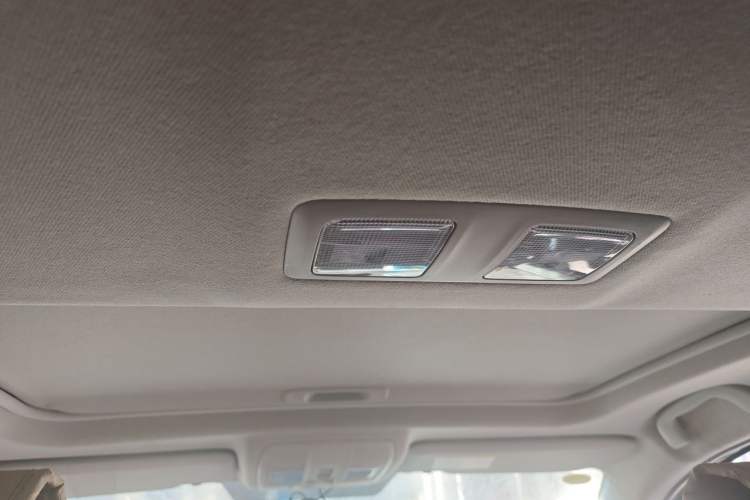Used Mazda CX-5 2015 2.0L Automatic Two-Wheel Drive Urban Version Headliner