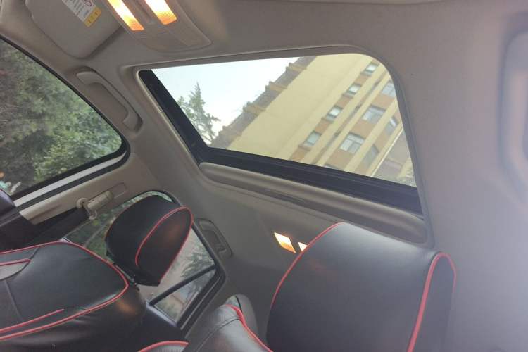 Used Mazda CX-5 2015 2.0L Automatic Two-Wheel Drive Urban Version Headliner