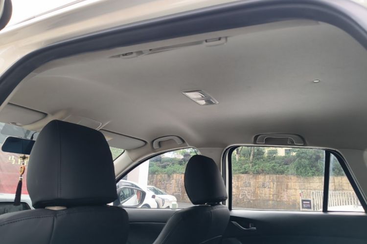 Used Mazda CX-5 2015 2.0L Manual Two-Wheel Drive Comfort Version Headliner