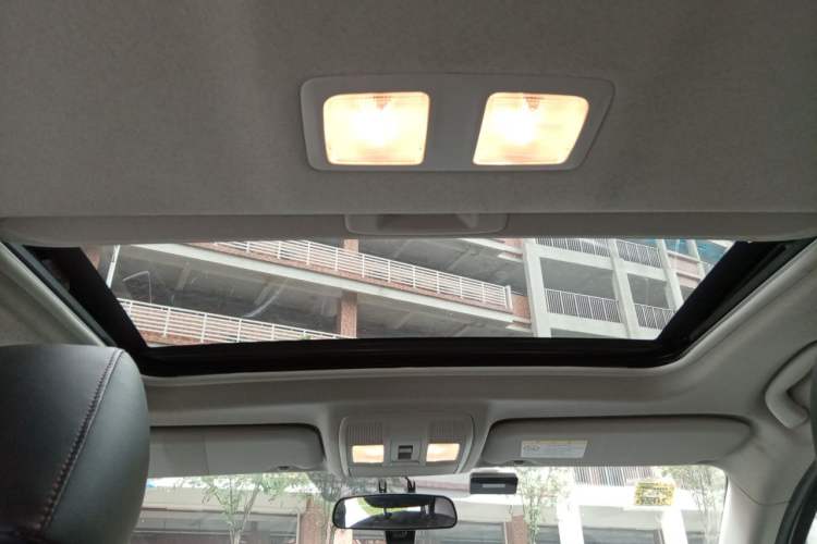 Used Mazda CX-5 2015 2.0L Automatic Two-Wheel Drive Urban Version Headliner