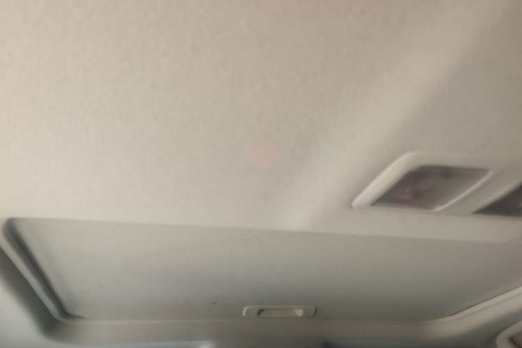 Used Mazda CX-5 2015 2.0L Automatic Two-Wheel Drive Urban Version Headliner