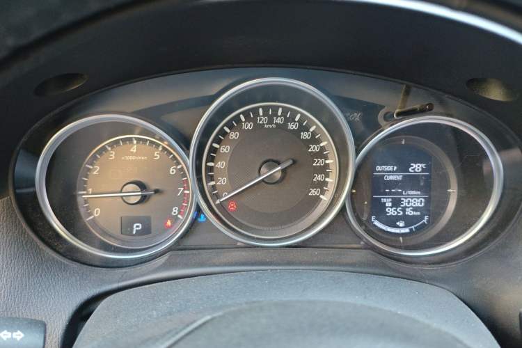 Used Mazda CX-5 2015 2.0L Automatic Two-Wheel Drive Urban Version Instrument Cluster