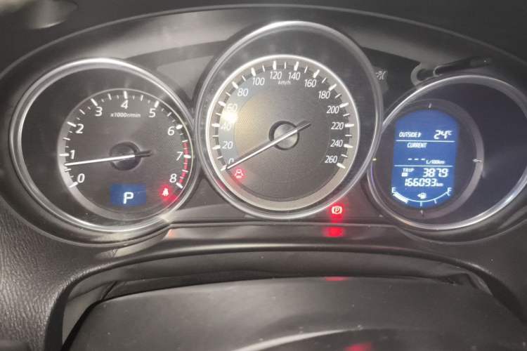 Used Mazda CX-5 2015 2.0L Automatic Two-Wheel Drive Urban Version Instrument Cluster