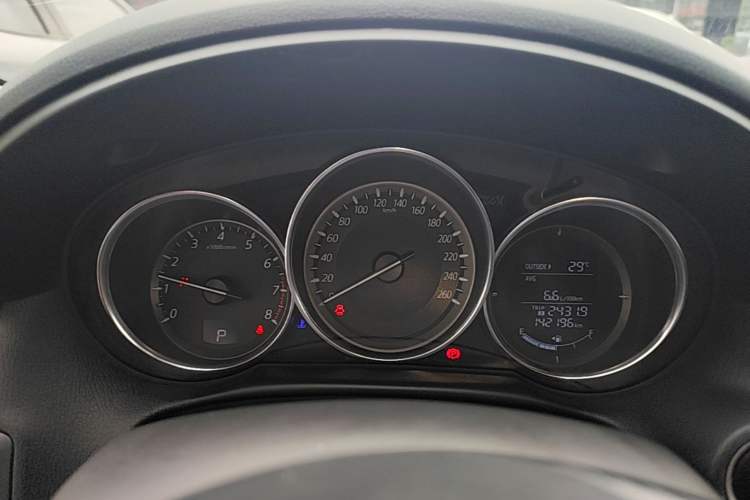Used Mazda CX-5 2015 2.0L Automatic Two-Wheel Drive Urban Version Instrument Cluster