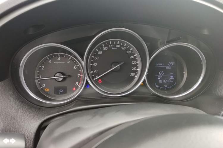 Used Mazda CX-5 2015 2.0L Automatic Two-Wheel Drive Urban Version Instrument Cluster