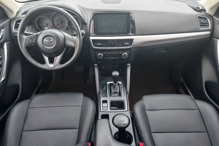 Used Mazda CX-5 2015 2.0L Automatic Two-Wheel Drive Urban Version Interior 1
