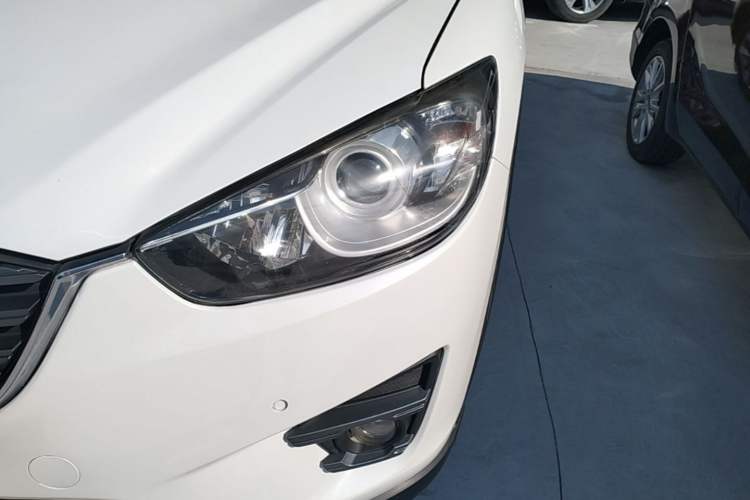Used Mazda CX-5 2015 2.0L Automatic Two-Wheel Drive Urban Version Left Front Headlight