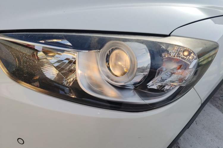 Used Mazda CX-5 2015 2.0L Automatic Two-Wheel Drive Urban Version Left Front Headlight