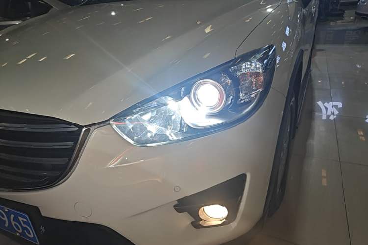 Used Mazda CX-5 2015 2.0L Automatic Two-Wheel Drive Urban Version Left Front Headlight