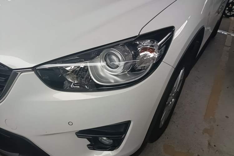 Used Mazda CX-5 2015 2.0L Automatic Two-Wheel Drive Urban Version Left Front Headlight