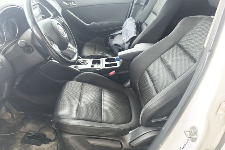 Used Mazda CX-5 2015 2.0L Automatic Two-Wheel Drive Urban Version Left Front Seat