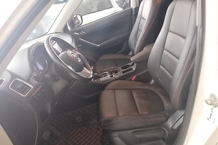 Used Mazda CX-5 2015 2.0L Automatic Two-Wheel Drive Urban Version Left Front Seat
