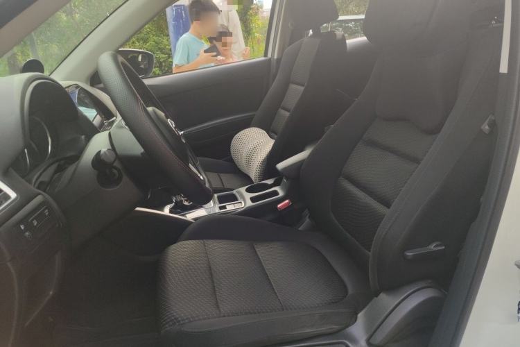 Used Mazda CX-5 2015 2.0L Automatic Two-Wheel Drive Urban Version Left Front Seat