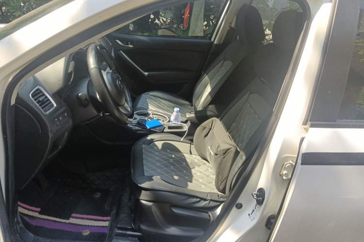 Used Mazda CX-5 2015 2.0L Automatic Two-Wheel Drive Urban Version Left Front Seat