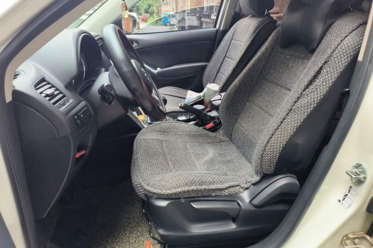 Used Mazda CX-5 2015 2.0L Manual Two-Wheel Drive Comfort Version Left Front Seat