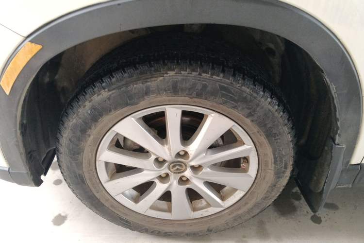 Used Mazda CX-5 2015 2.0L Automatic 2WD Comfort Edition Left Front Wheel Hub