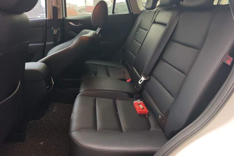 Used Mazda CX-5 2015 2.0L Automatic 4x4 Luxury Edition Left Rear Seat