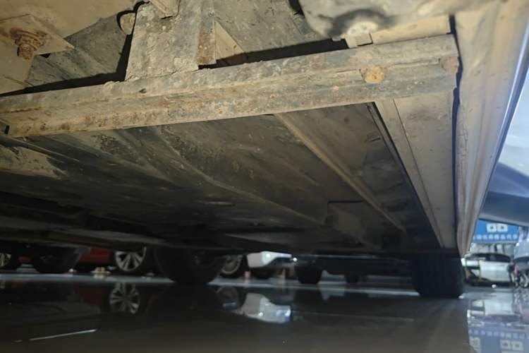 Used Mazda CX-5 2015 2.0L Automatic Two-Wheel Drive Urban Version Left Side Sill