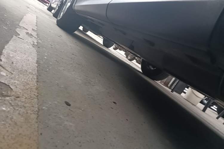 Used Mazda CX-5 2015 2.0L Automatic Two-Wheel Drive Urban Version Left Side Sill