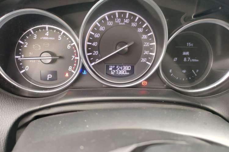 Used Mazda CX-5 2015 2.5L Automatic 4x4 Prestige Edition Odometer Close Up