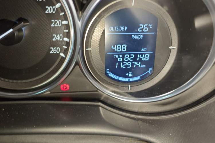 Used Mazda CX-5 2015 2.0L Automatic Two-Wheel Drive Urban Version Odometer Close Up