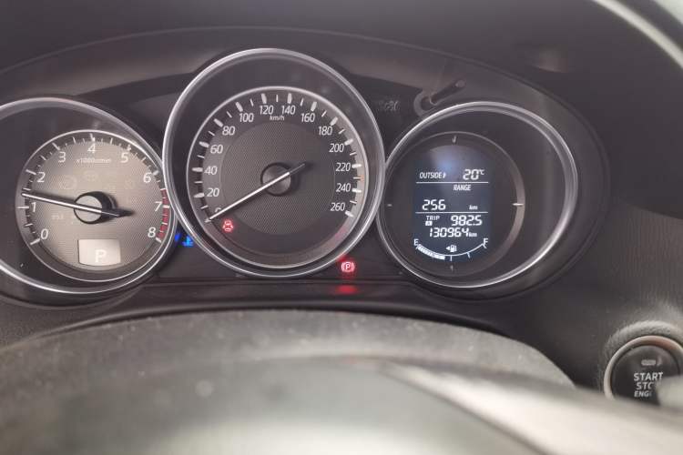 Used Mazda CX-5 2015 2.0L Automatic Two-Wheel Drive Urban Version Odometer Close Up